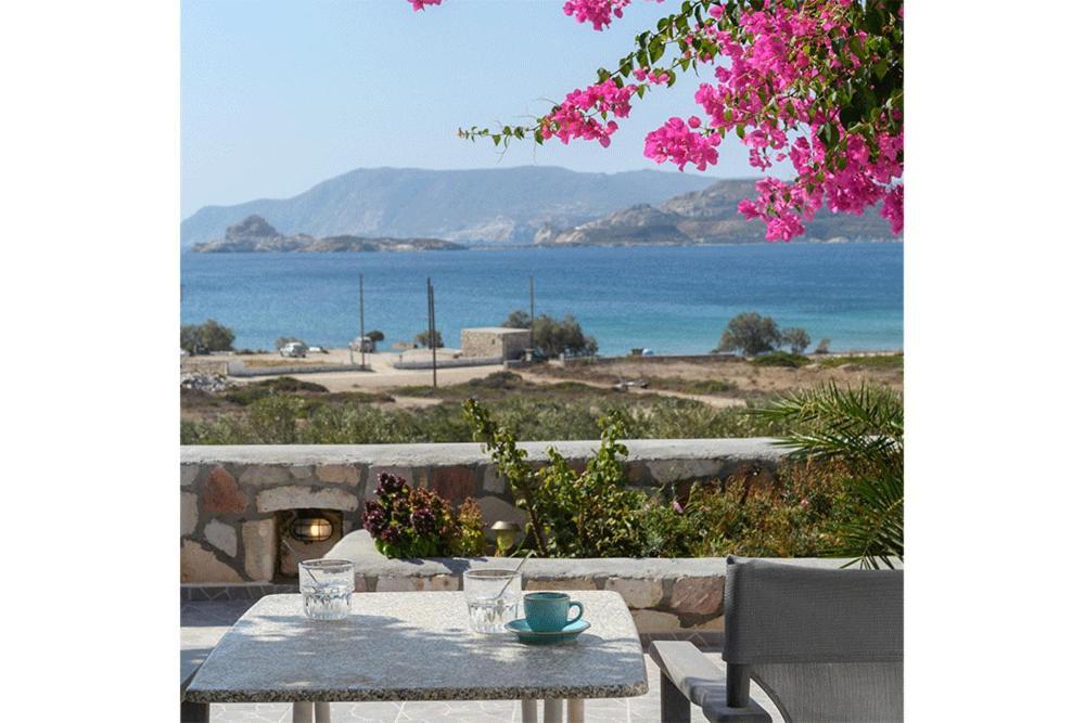 Κalamitsi Rooms & Apartments Kímolos Exteriér fotografie