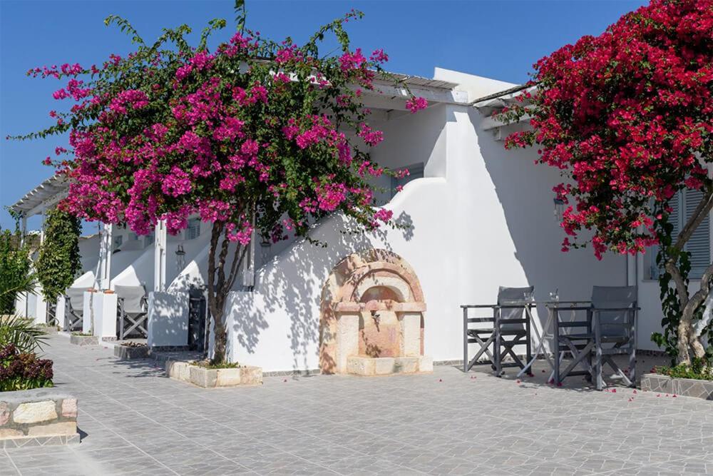 Κalamitsi Rooms & Apartments Kímolos Exteriér fotografie