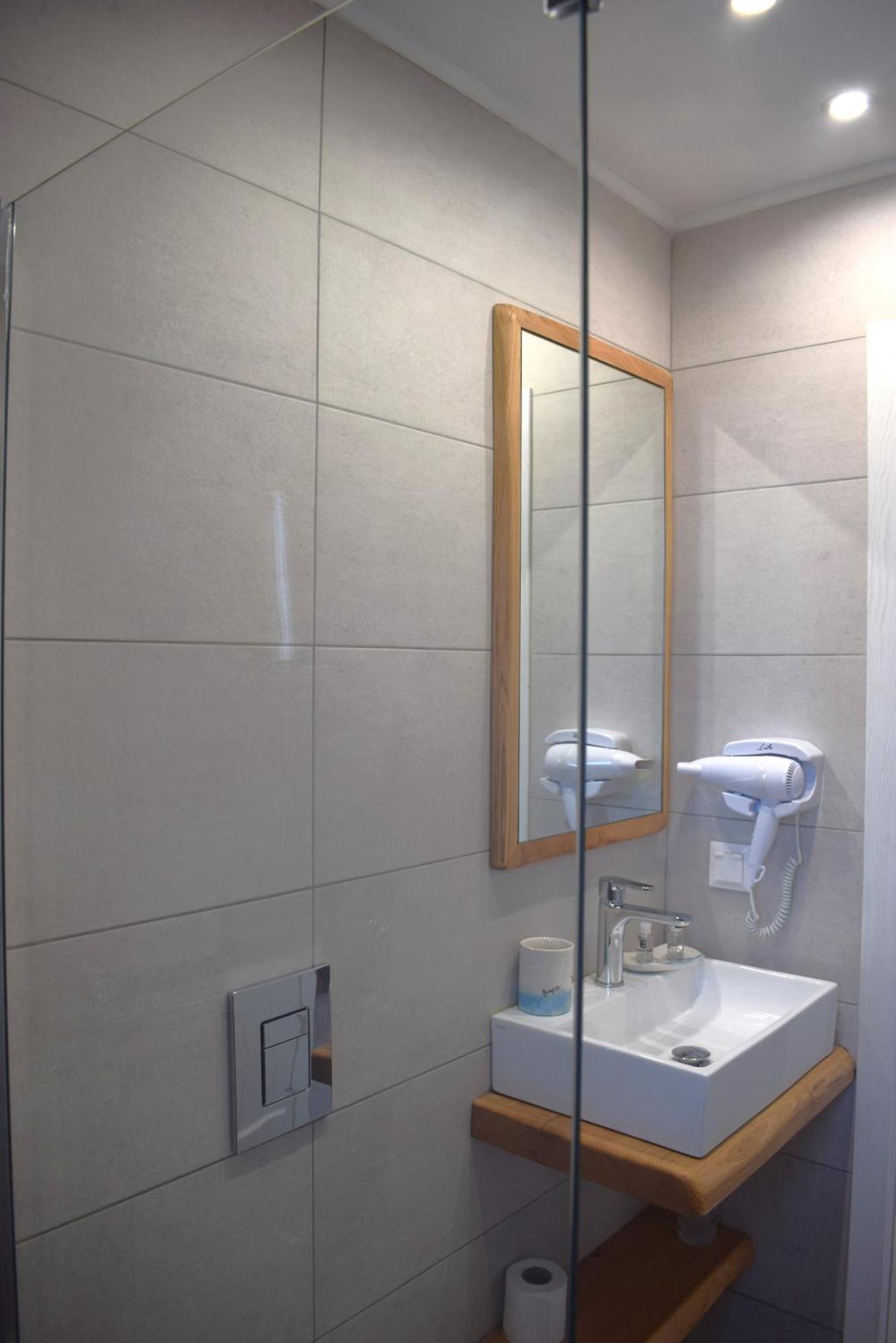 Κalamitsi Rooms & Apartments Kímolos Exteriér fotografie